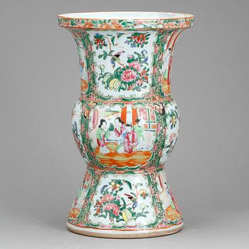 VAS, porslin, Kanton, Kina, 1800-tal.