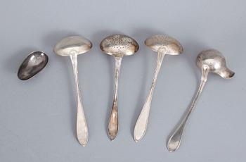 PARTI SILVER, 5 delar, bl.a Carl Fredrik Widmark, Köping, 1889. Total vikt ca 276 gram.