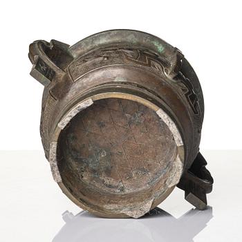 Rökelsekar, brons. Qingdynastin, 1700-/1800-tal.