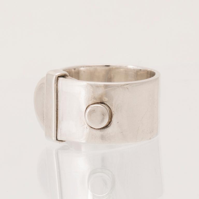 Vivianna Torun Bülow-Hübe, "Dot" ring, silver 2013.