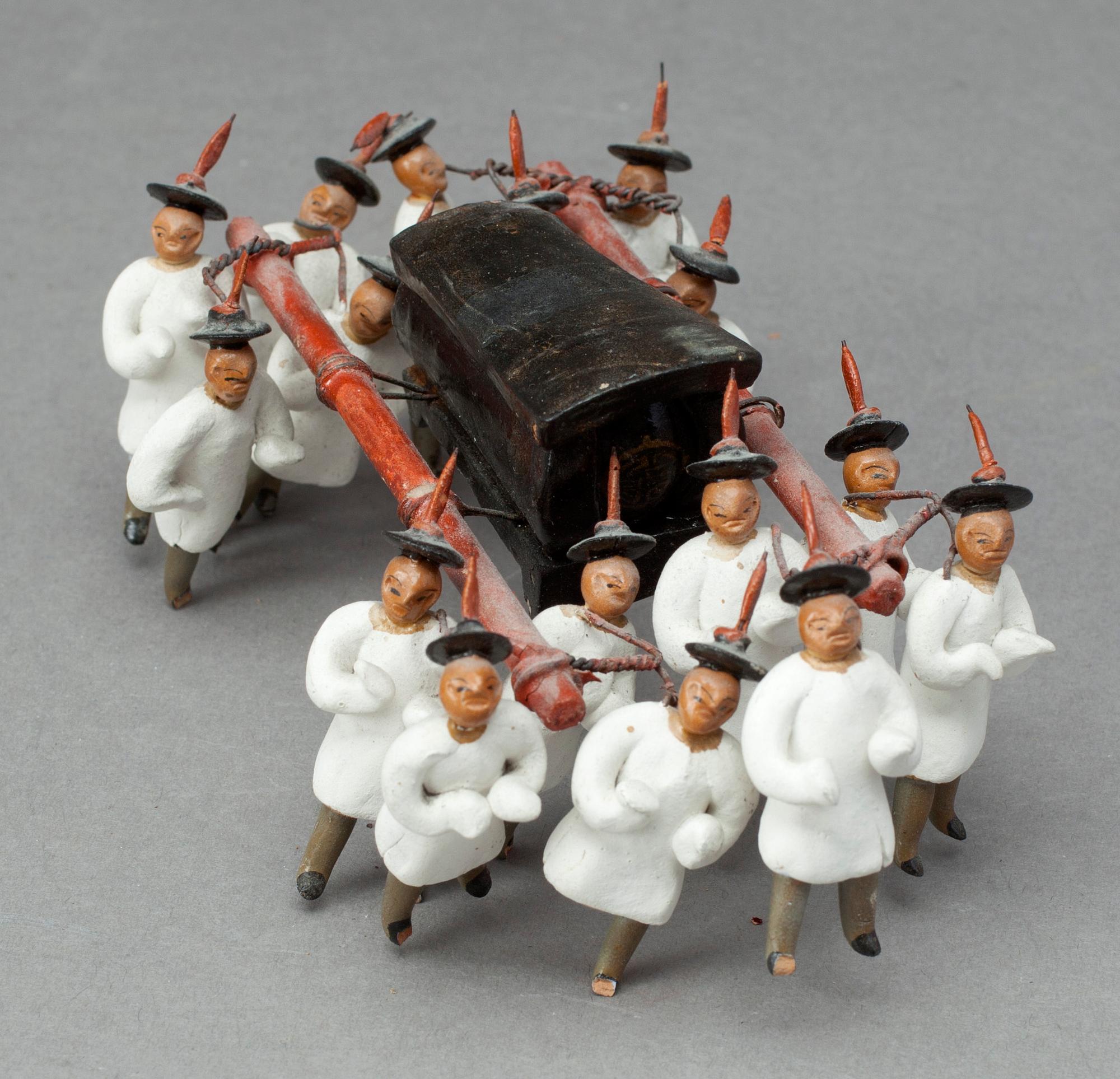 FIGURGRUPP, 3 delar, Kina. Troligen omkring 1900.