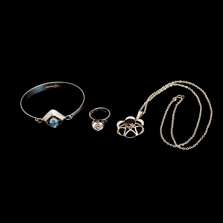 ARMBAND, COLLIER OCH RING, sterlingsilver, Finland.