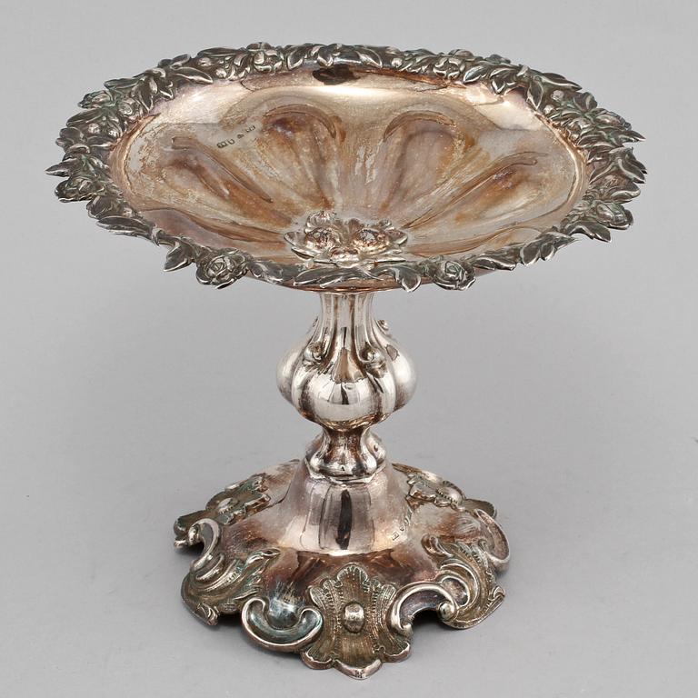 UPPSATSFAT, silver, stämplat AL, Stockholm, 1856. Vikt 315 g.