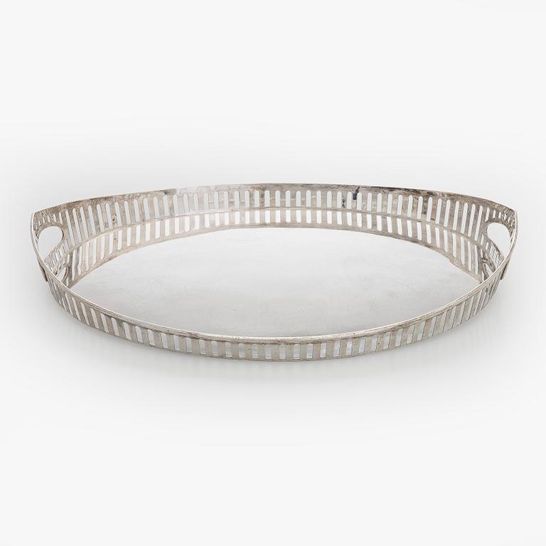 Tarjotin, hopeaa, Alexander Sturm, Wien, Itävalta-Unkari 1910-20-luku.