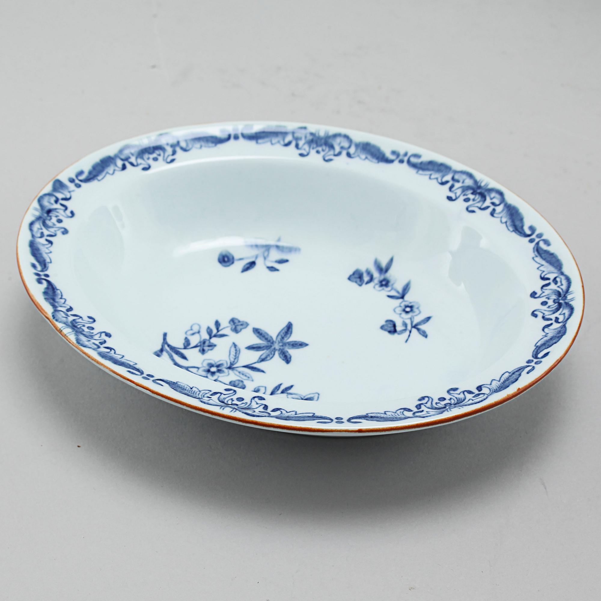 24 pieces of "Ostindia" table ware in earthenware, Rörstrand, 20th century.