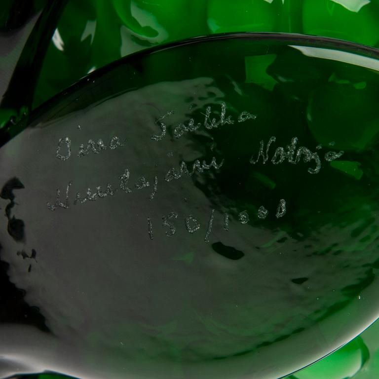 OIVA TOIKKA, FIGURIN, glas, signerad Oiva Toikka Nuutajärvi Notsjö, numrerad 150/1000.