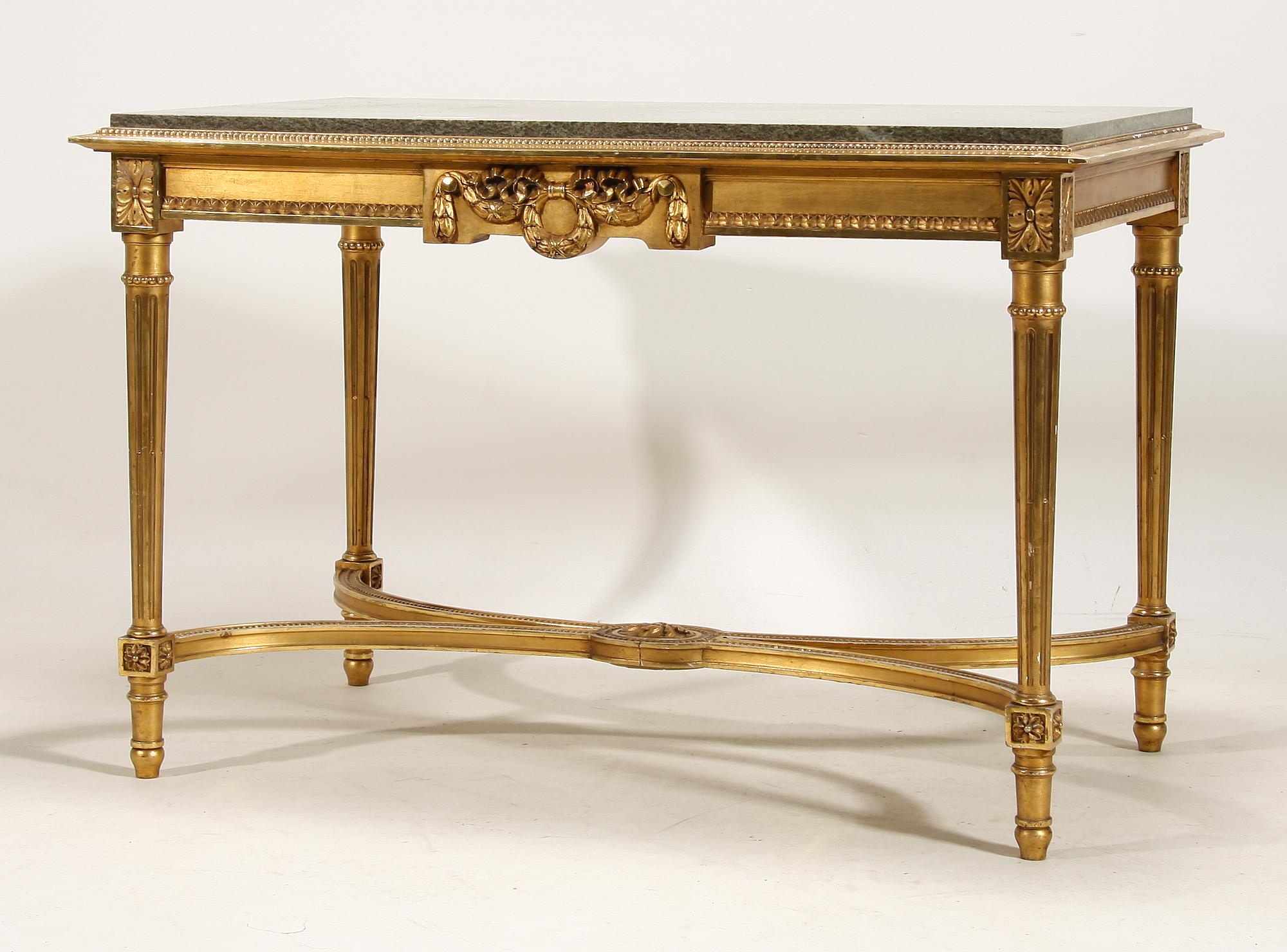 SALONGSGRUPP, 8 delar, gustaviansk stil, 1900-talets första hälft.