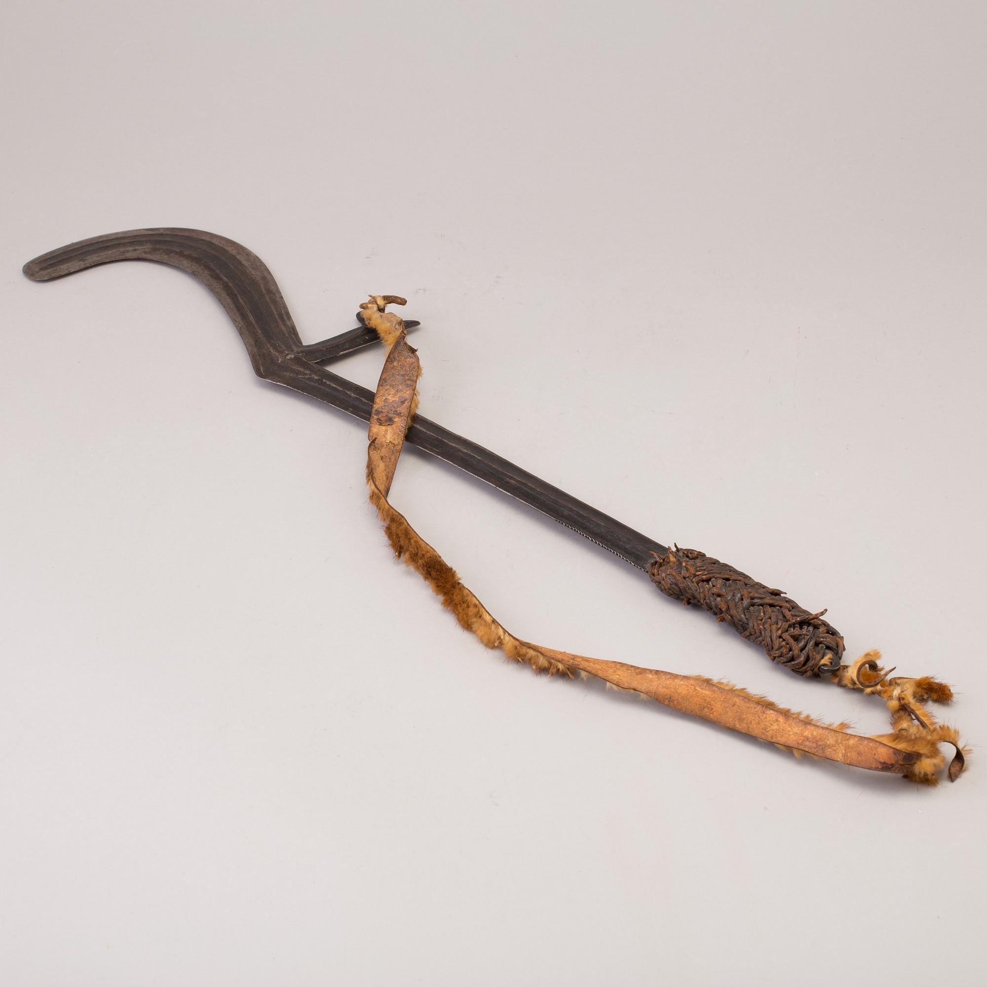 An African throwing sword.