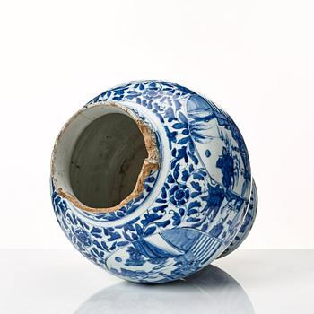 A large blue and white jar, Ming dynasty (1368-1644).