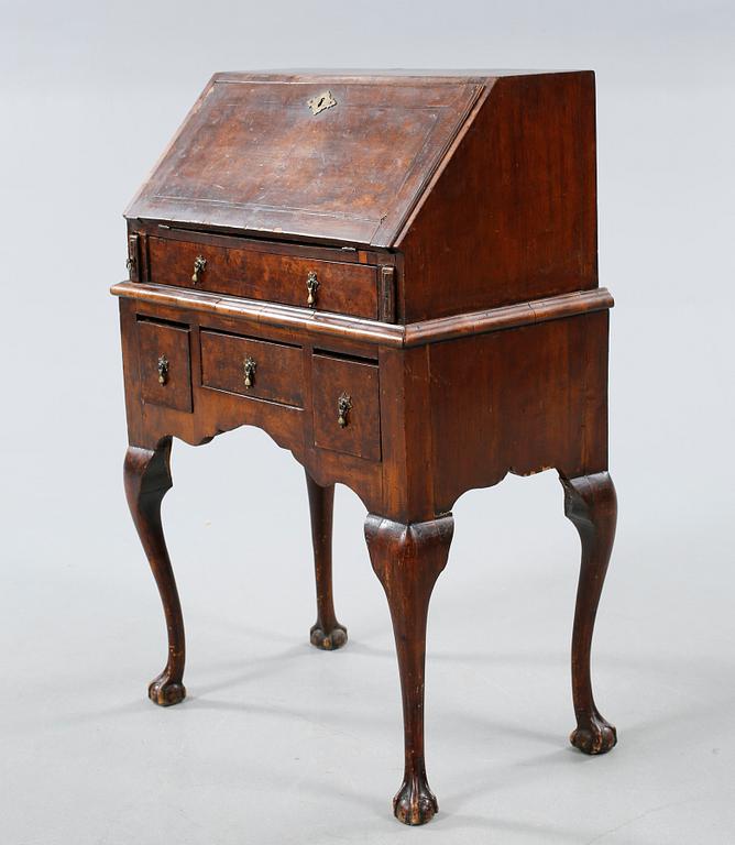 SEKRETÄR, Queen Anne, England, 1700-talets mitt.