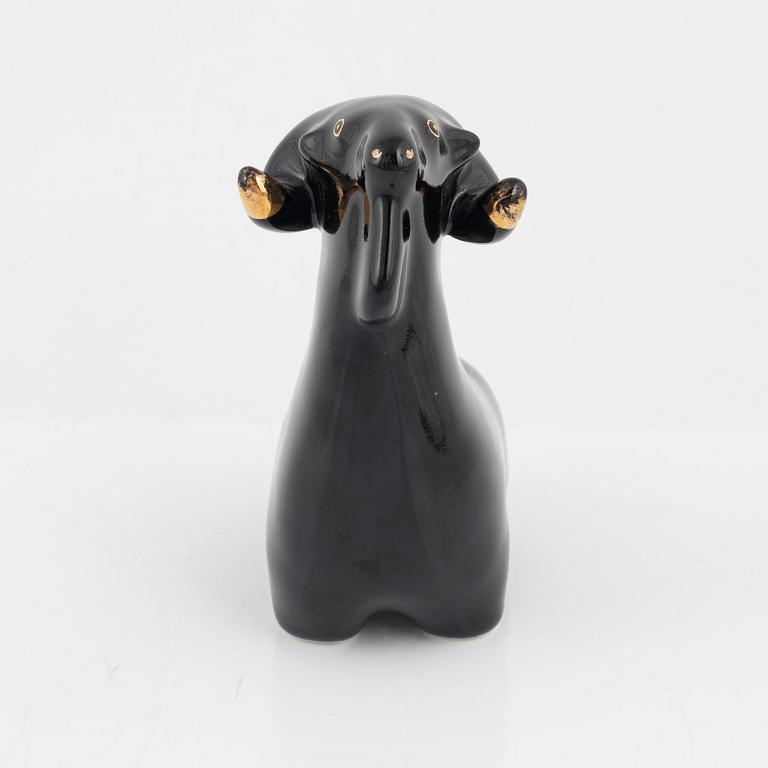Taisto Kaasinen, a porcelaine figurine, Arabia, Finland.