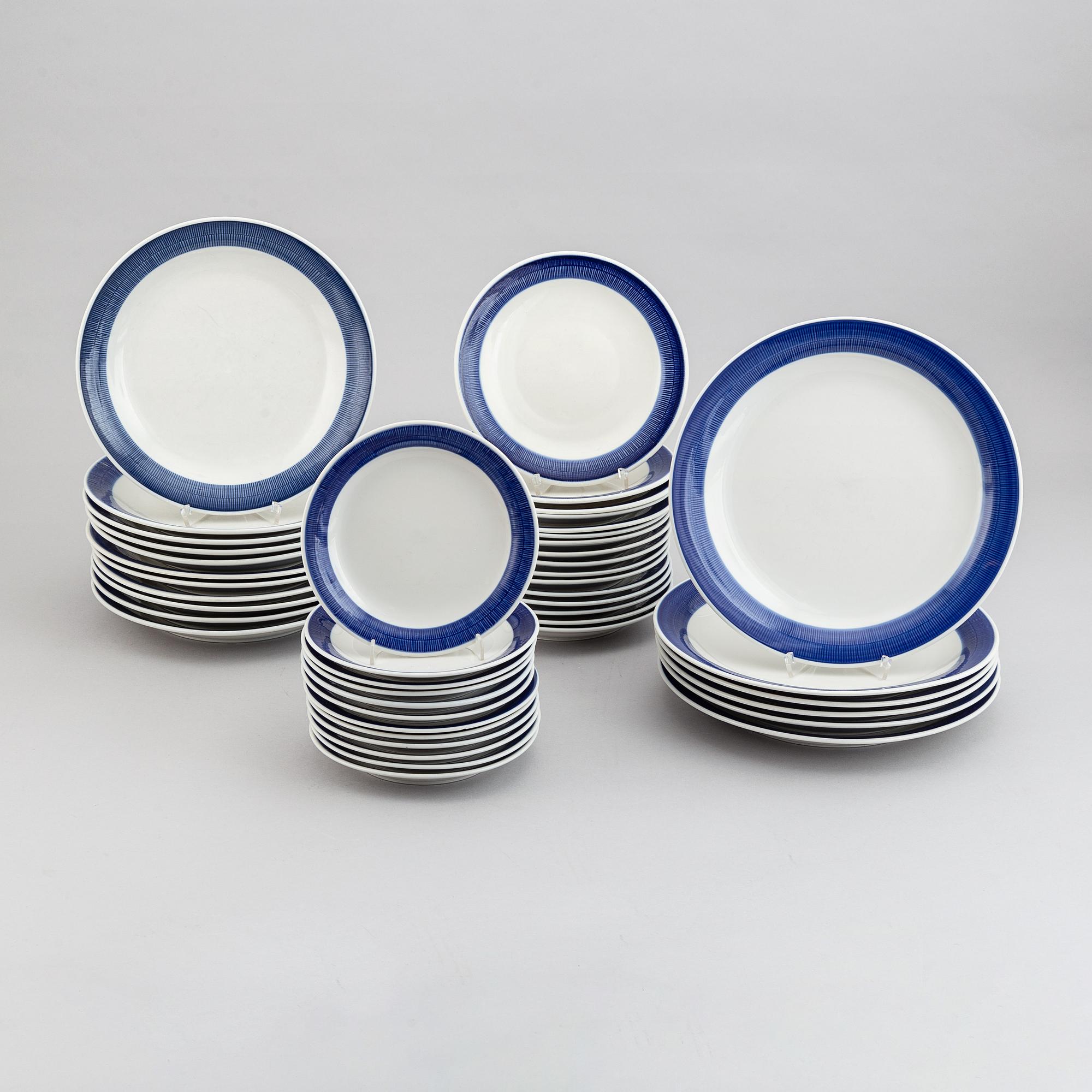 Hertha Bengtson, tallrikar, 44 st, "Koka", Rörstrand.