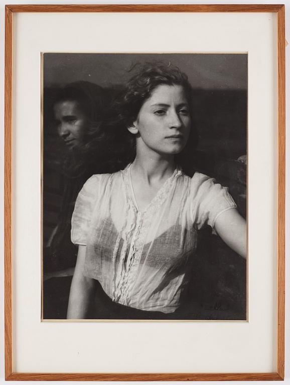 Edouard Boubat, "Lella", 1947.