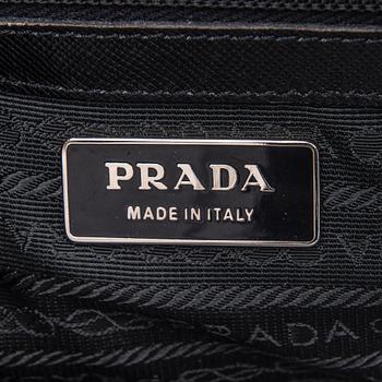 VÄSKA, Prada.