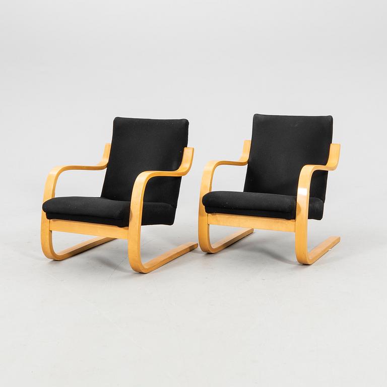 Alvar Aalto, a pair of armchairs model 402 Artek Finland second half of the 20th century.