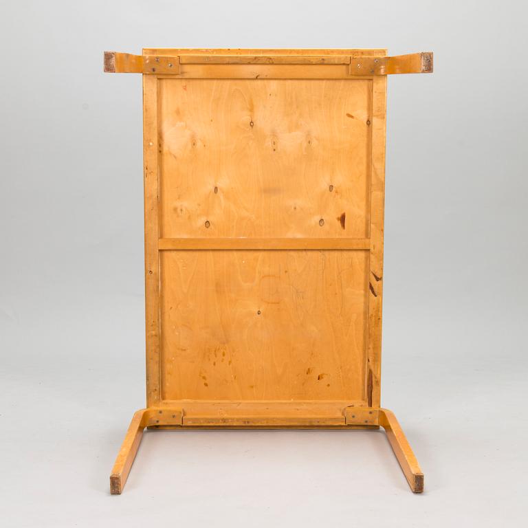 Alvar Aalto, pöytä, malli 82, O.Y. Huonekalu-ja Rakennustyötehdas A.B. 1900-luvun puoliväli.