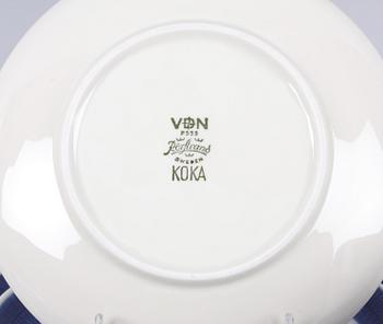 SERVIS, 24 delar. Porslin. "Koka blå" Rörstrand. Design Herta Bengtsson 1955.