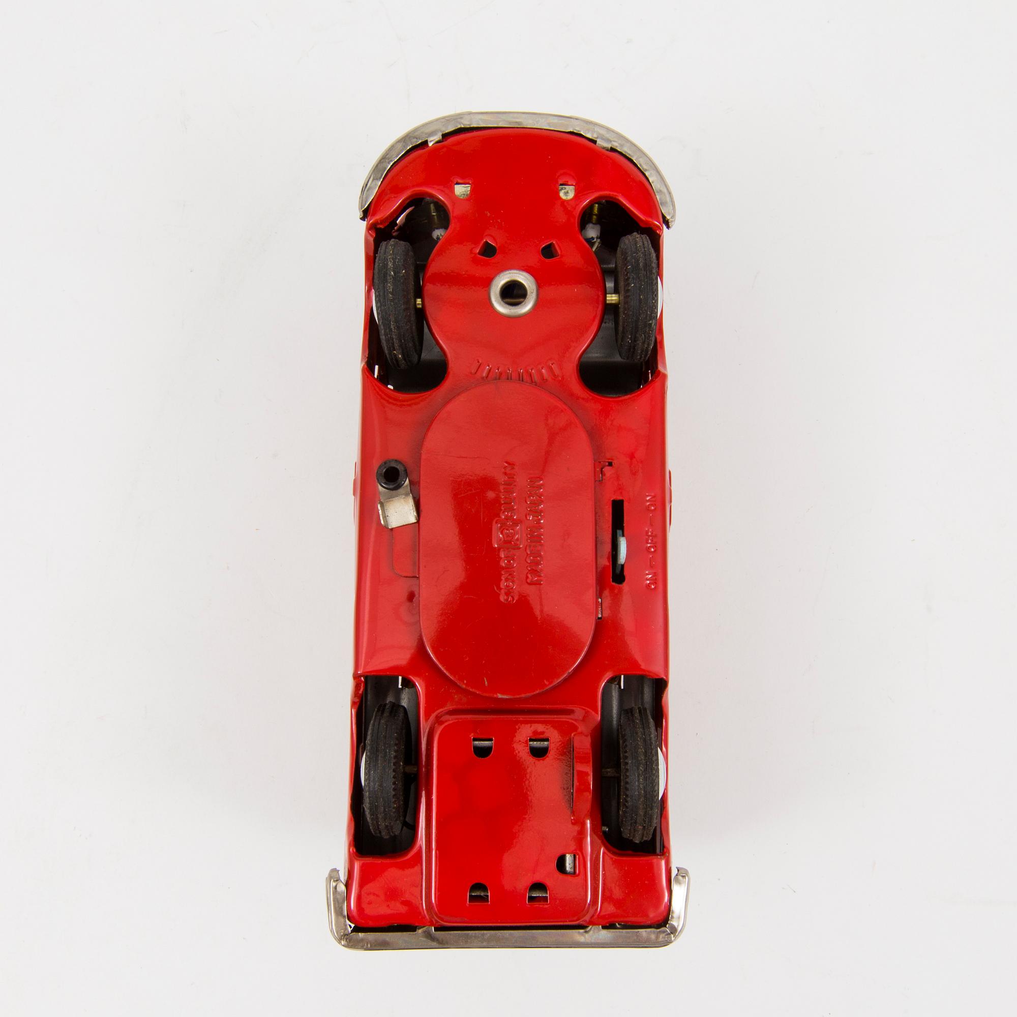 BANDAI, "Volkswagen Ambulance" samt "Volkswagen Pickup", Japan, 1960-tal.