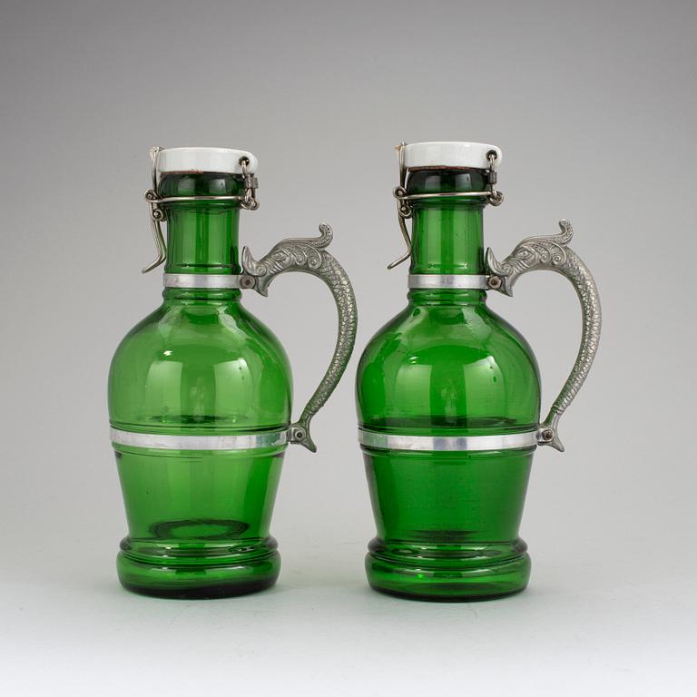 TILLBRINGARE, ett par, glas och metall, Glasindustrie Dresden, Tyskland, omkring 1900.