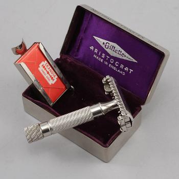 RAKHYVEL, vitmetall, "Aristocrat", Gillette, England, 1900-talets första hälft.