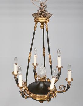 TAKKRONA, empirestil, 1900-talets början. Höjd 87 cm.