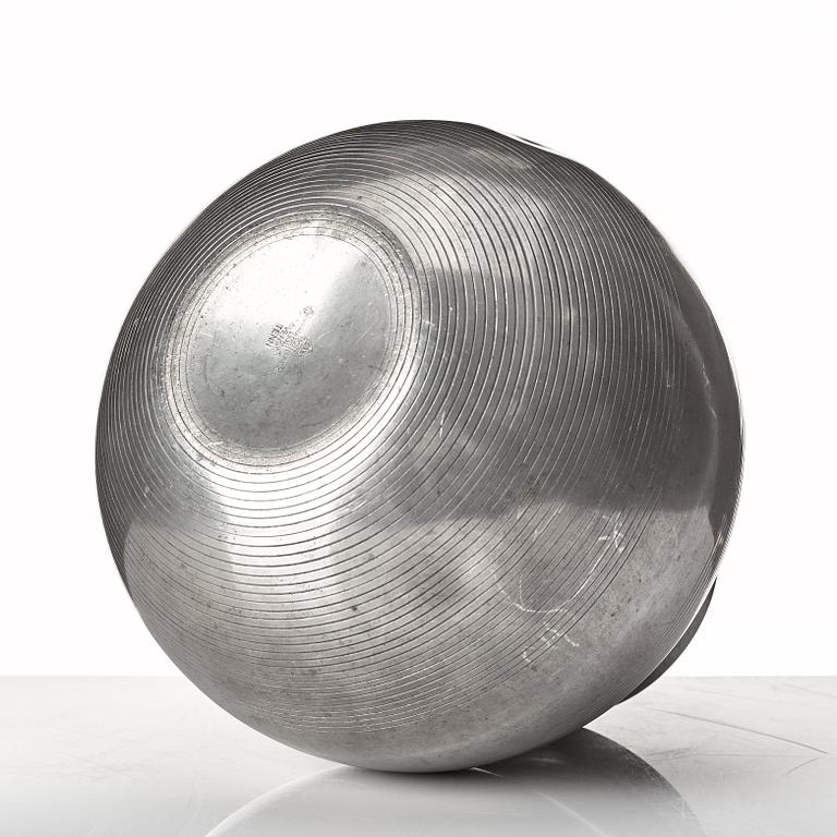 Sylvia Stave, a pewter vase, for CG Hallberg, Stockholm 1936.