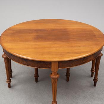 A DINING TABLE, second half of the 19th century. 5 painted leaves included.