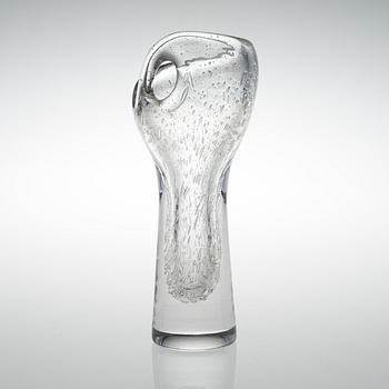 TIMO SARPANEVA, A GLASS SCULPTURE. Devil's Fist. Signed Timo Sarpaneva, Iittala. Early 1950s.