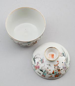 LOCKSKÅL, porslin, Kina, 1800-/1900-tal.