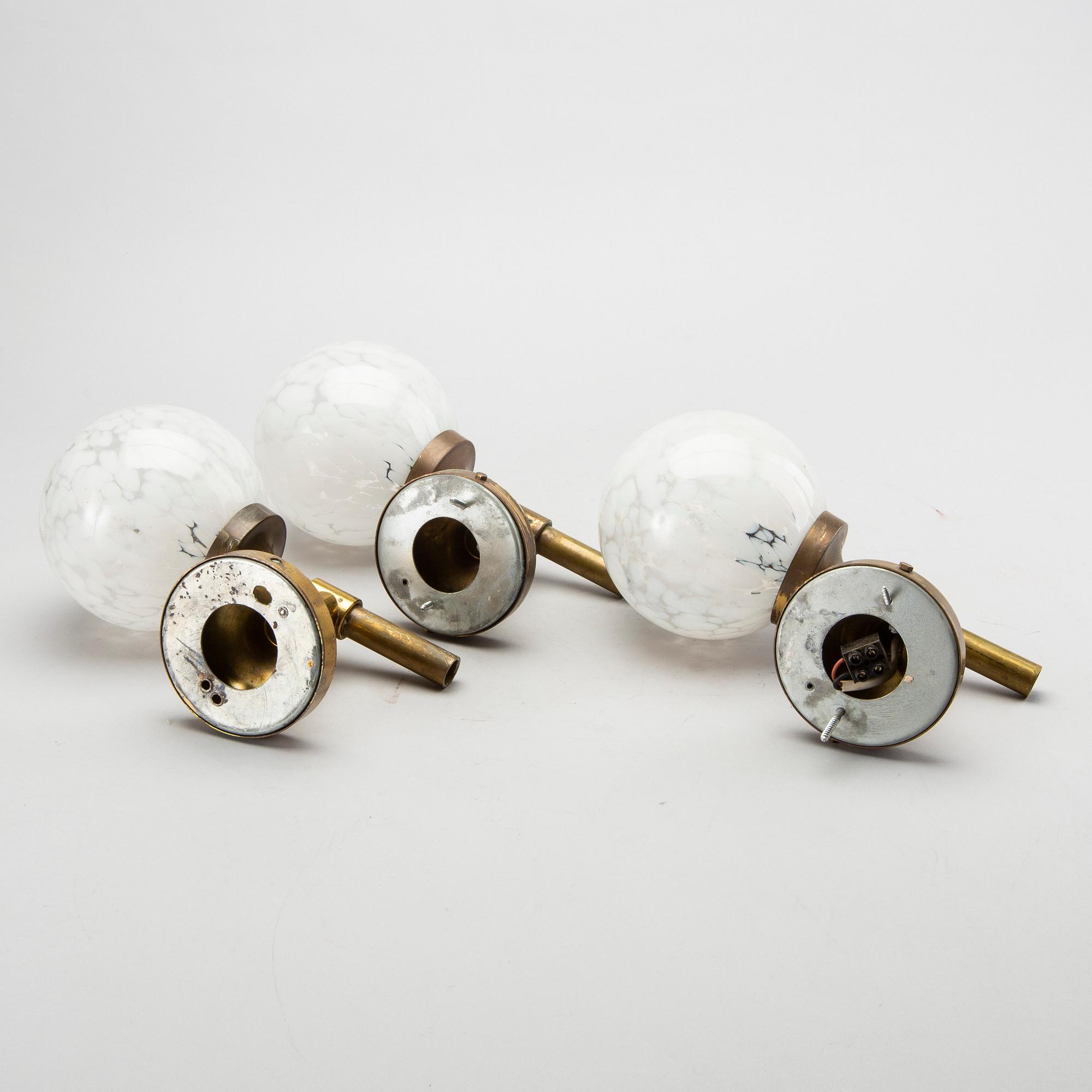 VÄGGLAMPOR 3 st sent 1900-tal.