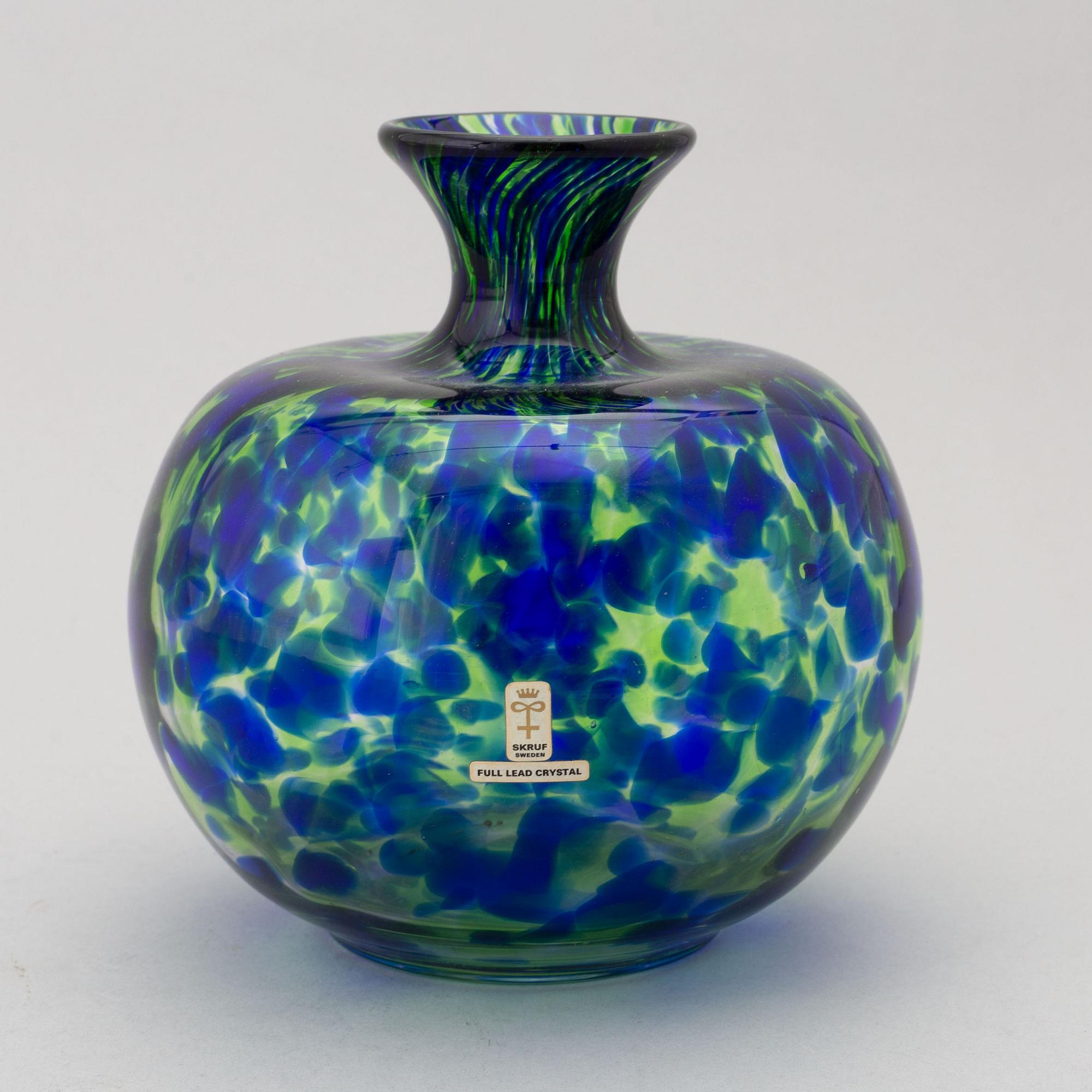 A glass vase by Bengt Edenfalk for Skruf, second half of the 20th Century.