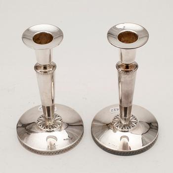 LJUSSTAKAR, ett par, silver, K & Ec, Göteborg, 1972.