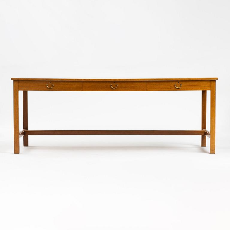 Josef Frank, a mahogany desk model "B 1160", Firma Svenskt Tenn, 1940s-50s.