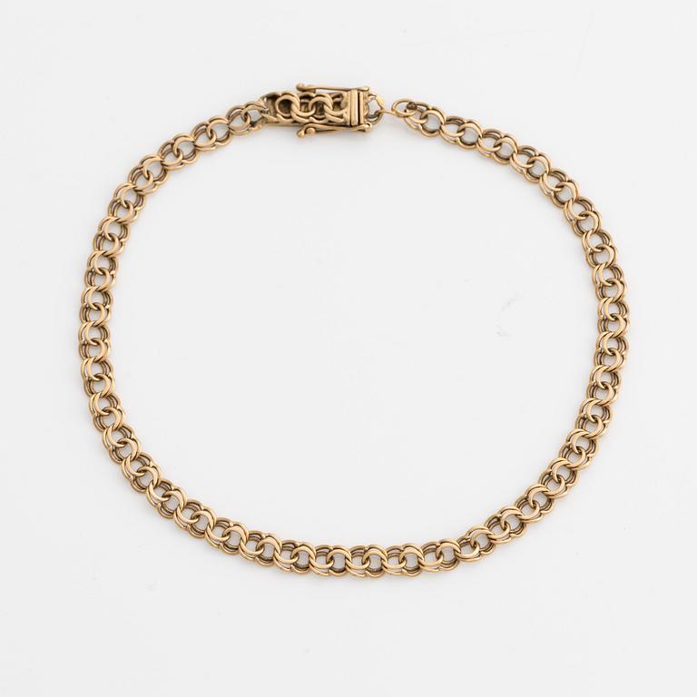 Bracelet 18K gold, Bismarck link.