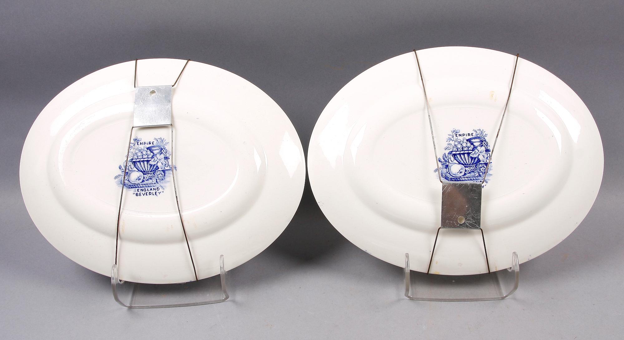 FAT, 3 st. Porslin. England.