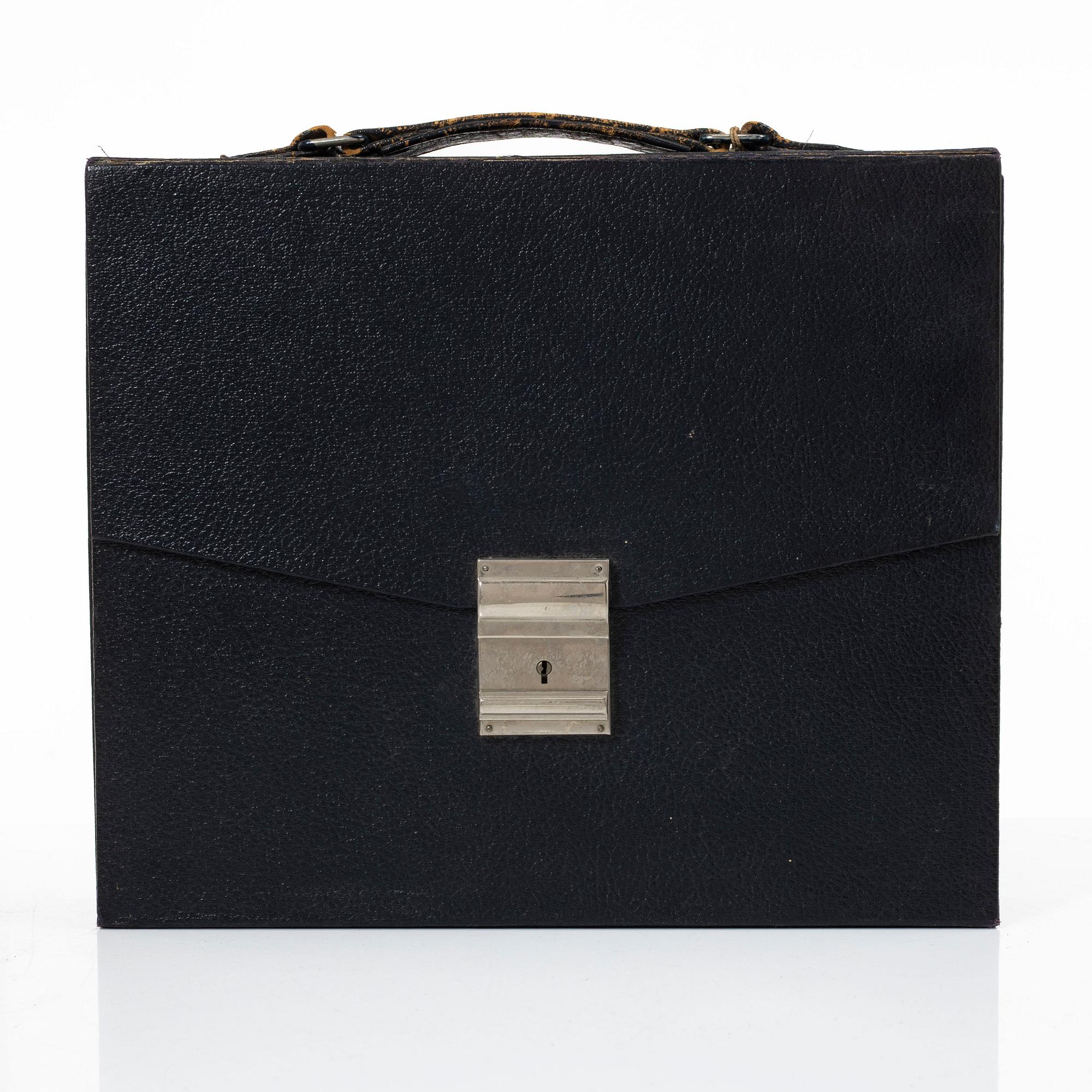 Parfymflakonger, 80 st, i konsulentportfölj, S.A. Tombarel Freres, Grasse, Frankrike, 1950-tal.