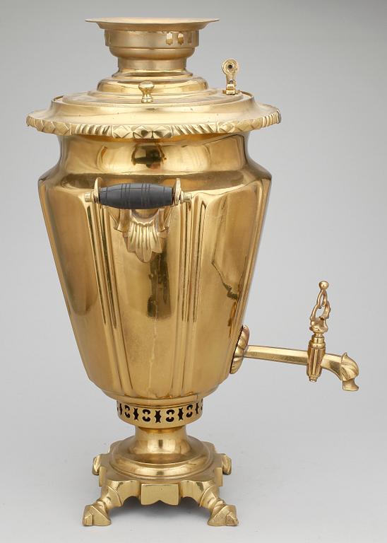 TESAMOVAR, mässing, Ryssland, omkring sekelskiftet, 1800/1900.