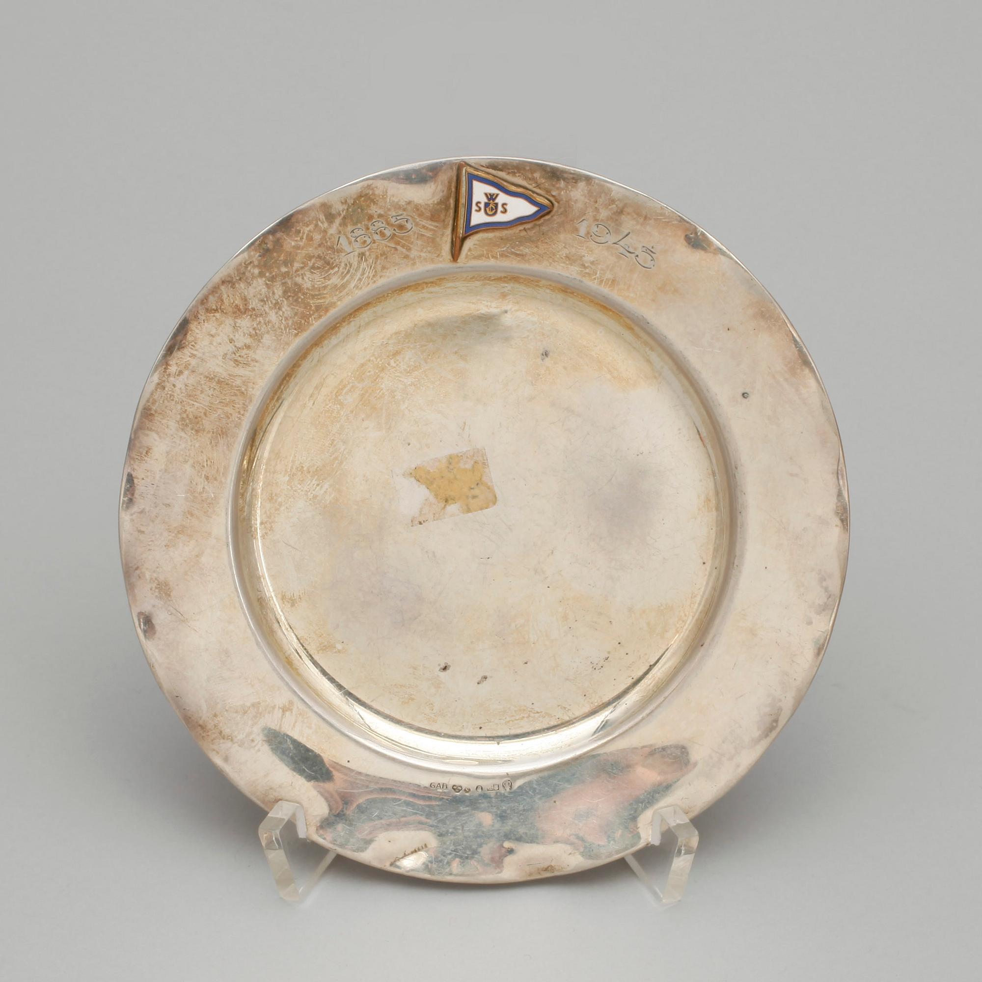 FAT samt COASTERS, totalt 5 st, silver, Bla C. G. Hallberg, Stockholm, 1900-tal. Total vikt ca 368 g.