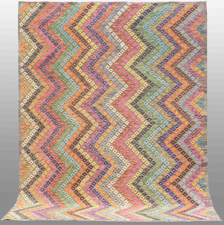 MATTA, Kelim, orientalisk, ca 288 x 216 cm.