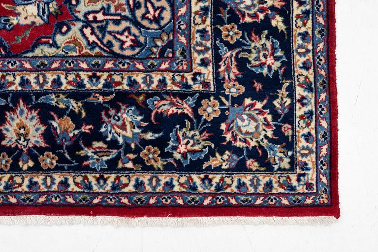 Matta, Najafabad, ca 370 x 260 cm.