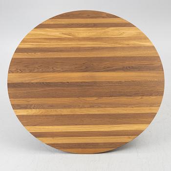 Matti Carlsson, a 'Hommage Grand" dining table, Tre sekel, 2010'/20's.