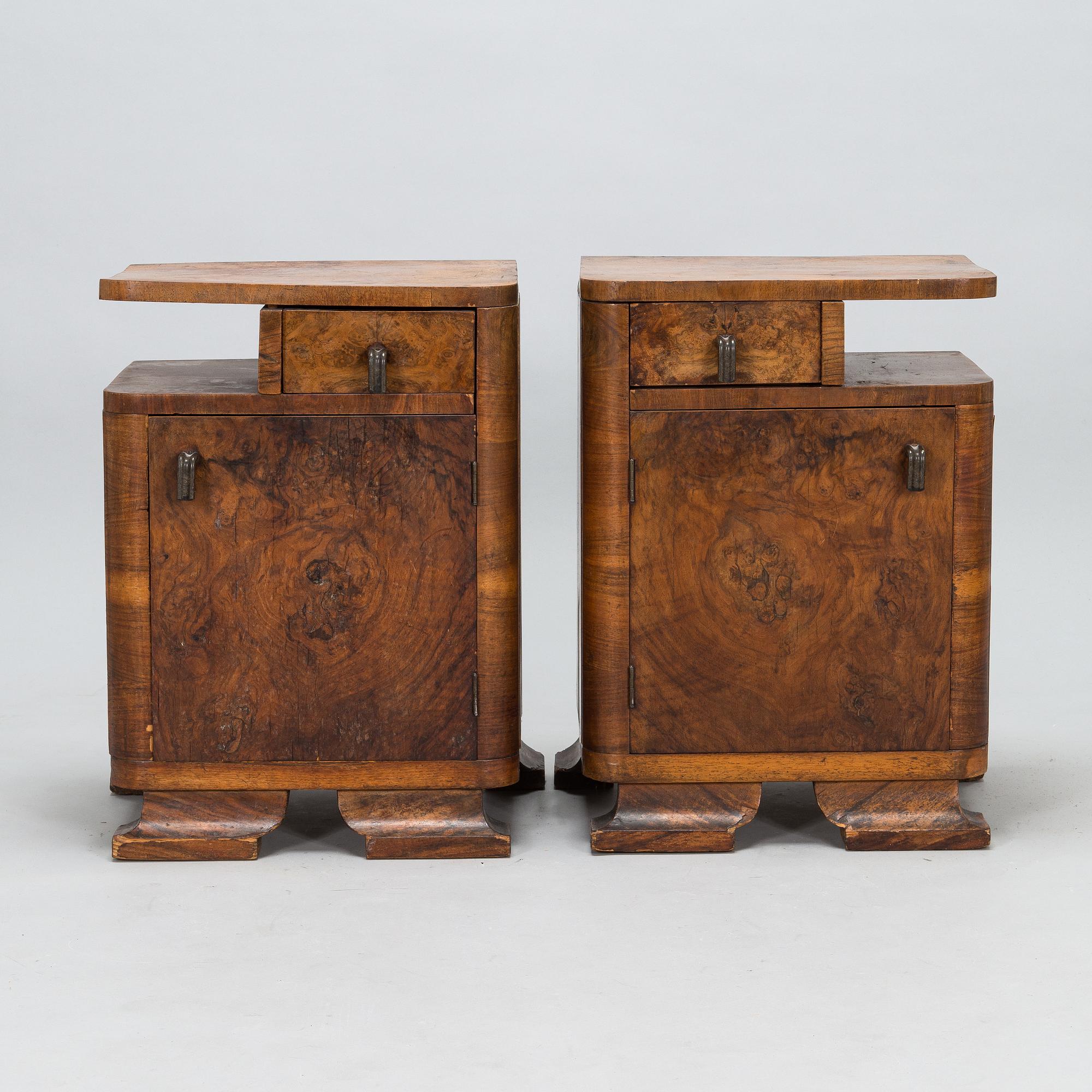 Nattduksbord, ett par, omkring 1930-tal.