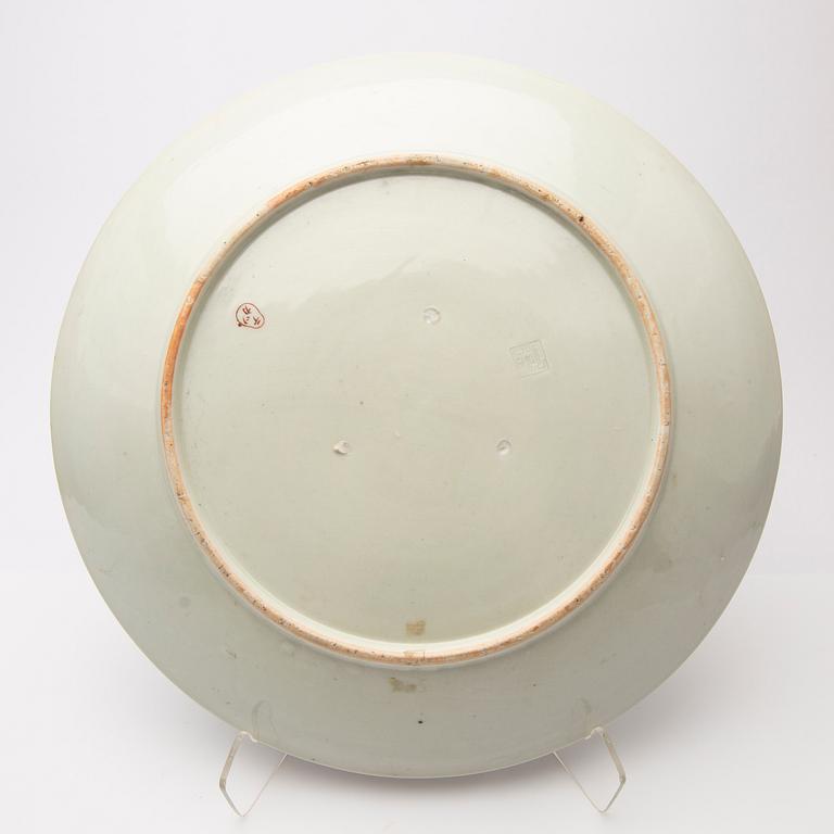 Plate and vase, Famille Verte, China, early 20th century.