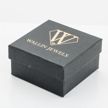 18K gold and black diamond cufflinks.
