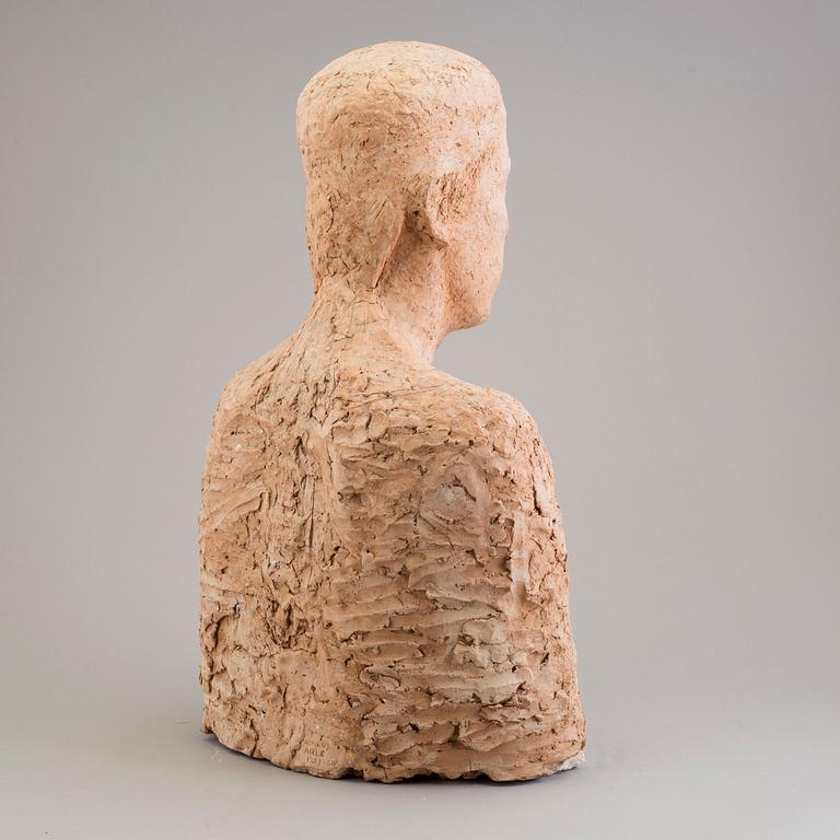 ASMUND ARLE, Sculpture, terracotta, signed Asmund Arle and dated 1951-52.