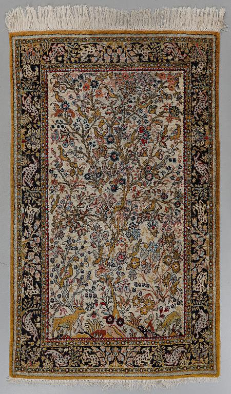 MATTA, Ghom, part silk, old, 164 x 104 cm.