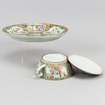 A famille rose dish and a jug with cover, Canton, Qing dynasty, late 19th century.