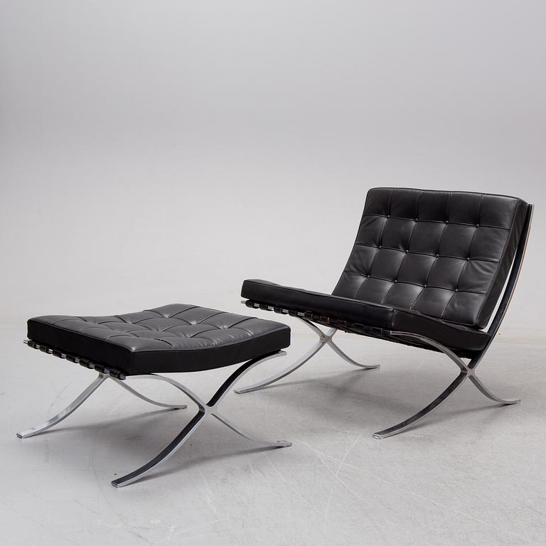 Ludwig Mies van de Rohe, fåtölj med fotpall, "Barcelona", Knoll.