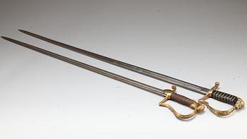 SABLAR, 2 st, svenska, m/1899 för infanteriofficer samt m/1889 för artilleriofficer.