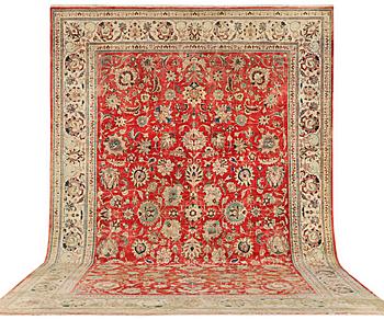 An oriental carpet, c. 515 x 341 cm.